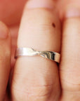 925 sterling silver Mobius strip ring, silver Twist Ring, Mobius ring,infinite love jewelry
