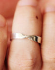 925 sterling silver Mobius strip ring silver Twist Ring Mobius ring