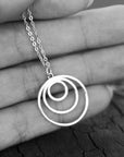 circle link necklace,Sterling silver round necklace,silver Linked ring necklace,Delicate Circle Necklace,Dainty Necklace,women gift idea
