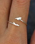 bird and worm ring,Baby Bird Ring, Silver Ring,Dainty silver Ring,Modern Ring,Gift For Women